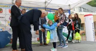 Pogoda nie odstraszyła młodych kolarzy – uczestników Mini Wyścigu Henryka Łasaka - zdjęcie 2