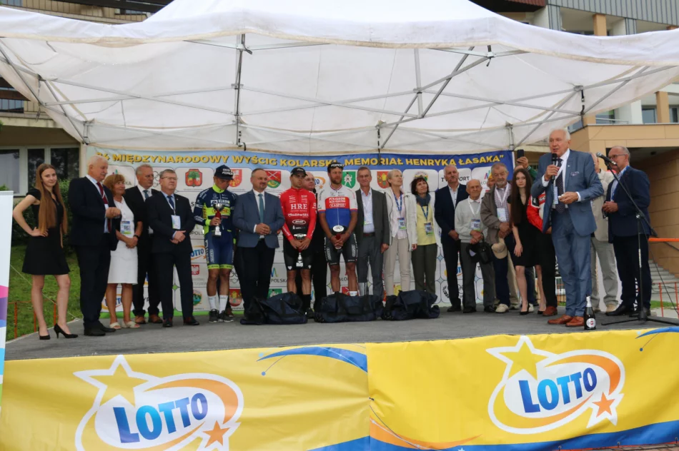 W sobotę 13 sierpnia wystartował 24.Międzynarodowy Wyścig Kolarski - zdjęcie 20