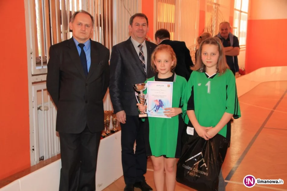Stara Wieś nr 2 najlepsza w unihokeju szkół podstawowych! - zdjęcie 2