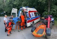 70-latka doznała urazu, na pomoc GOPR i pogotowie - zdjęcie główne
