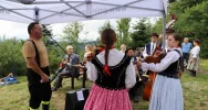 Turyści zgromadzili się na Jaworzu - zdjęcie 3