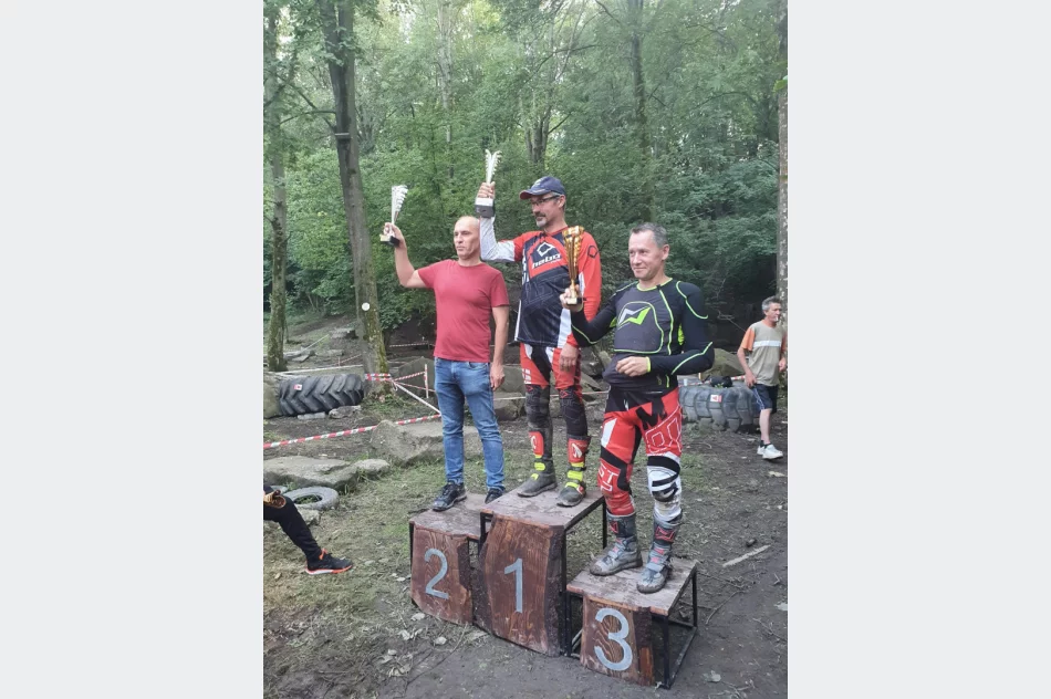 Zawody zgromadziły liczną grupę trialowców - zdjęcie 3