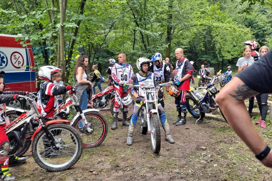 Zawody zgromadziły liczną grupę trialowców - zdjęcie 8
