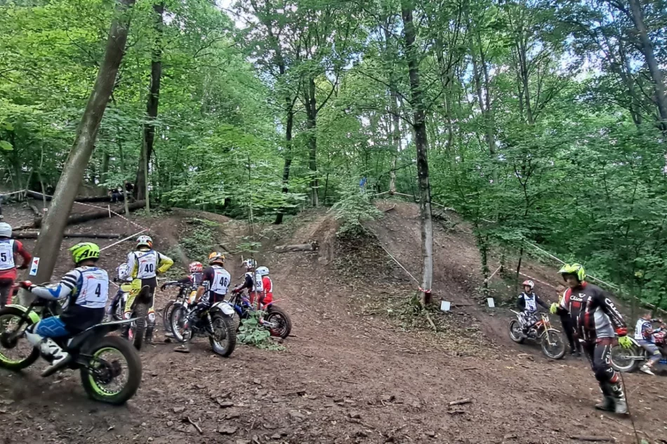Zawody zgromadziły liczną grupę trialowców - zdjęcie 9