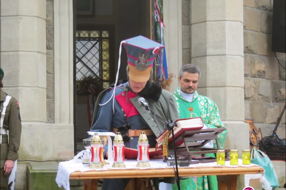 Listopadowa niedziela jabłonieckim cmentarzu - zdjęcie 2