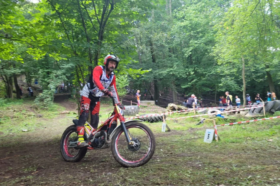 Zawody zgromadziły liczną grupę trialowców - zdjęcie 12