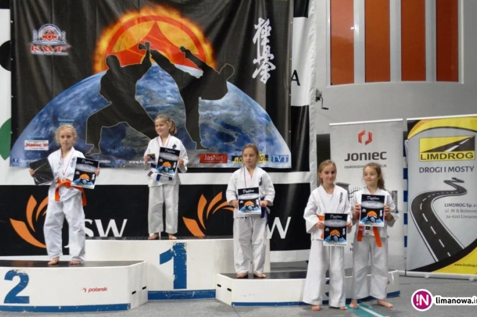 Kolejny dobry start karateków ARS Klub Kyokshinkai - zdjęcie 4