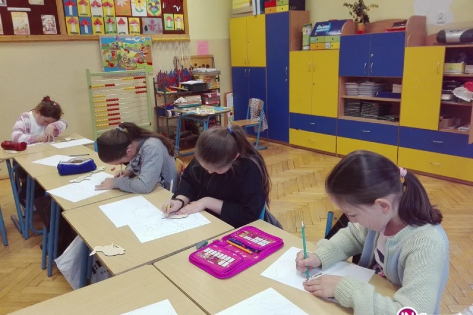 Warsztaty „LEGO WŚRÓD PÓL” w Szkole Podstawowej nr 2 w Siekierczynie - zdjęcie 4