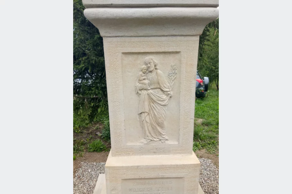 Odbiór odnowionej kapliczki w Nowym Rybiu - zdjęcie 5