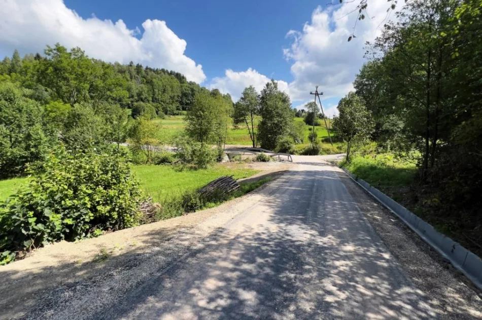 Remont 1,5 km drogi za ponad 1,3 mln zł - zdjęcie 3