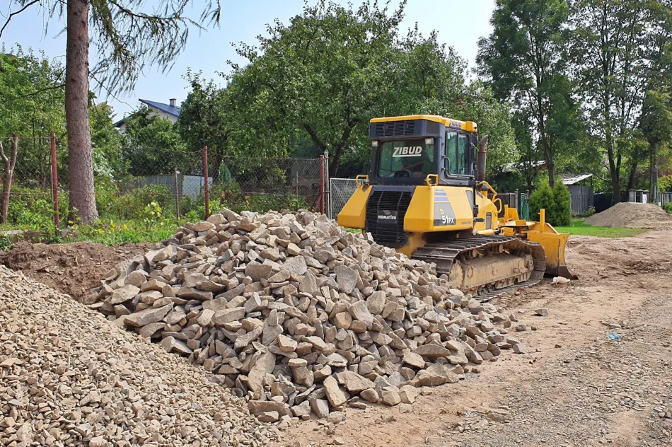 Na placu budowy nareszcie widać prace - zdjęcie 5