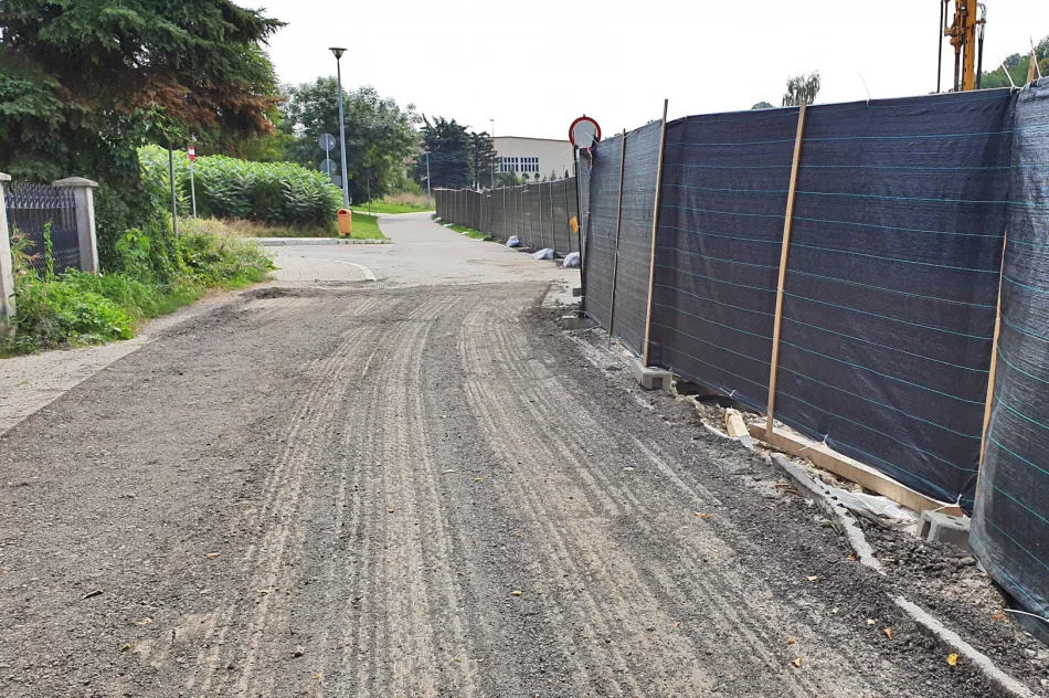 Na placu budowy nareszcie widać prace - zdjęcie 6