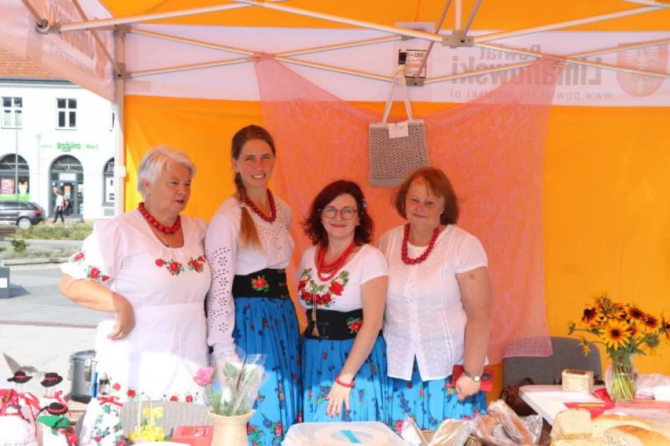 Smakowali regionalne specjały - zdjęcie 3