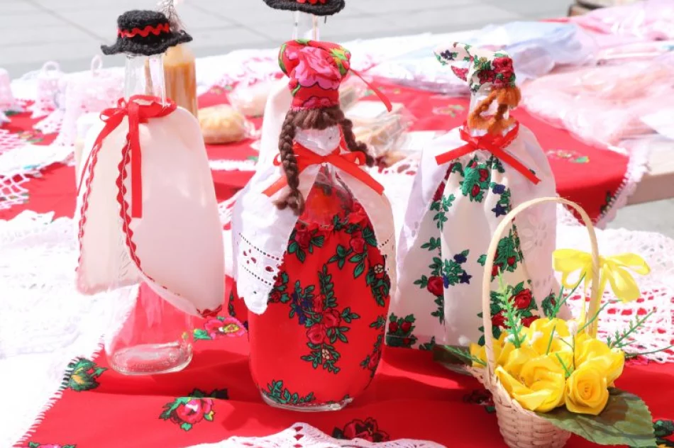 Smakowali regionalne specjały - zdjęcie 5