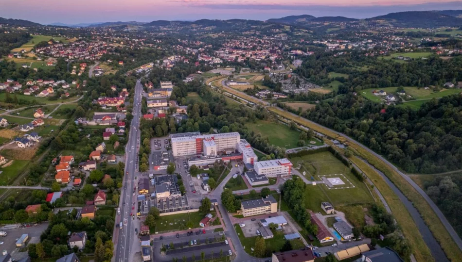 Co z pieniędzmi na podwyżki w szpitalu? NFZ "czeka na sprawozdania" - zdjęcie 1