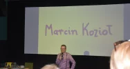 Młodzi czytelnicy spotkali się z autorem książek dla dzieci Marcinem Koziołem - zdjęcie 5