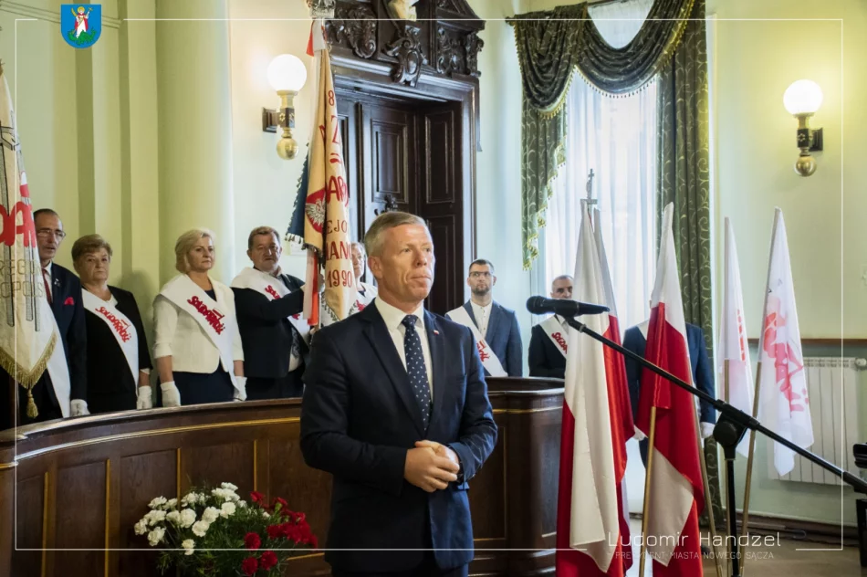 Działaczka "Solidarności" odznaczona - zdjęcie 6