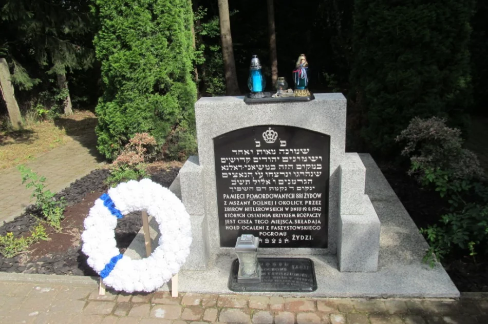 Potomkowie jedynej ocalałej przyjechali na miejsce niemieckiej zbrodni - zdjęcie 3