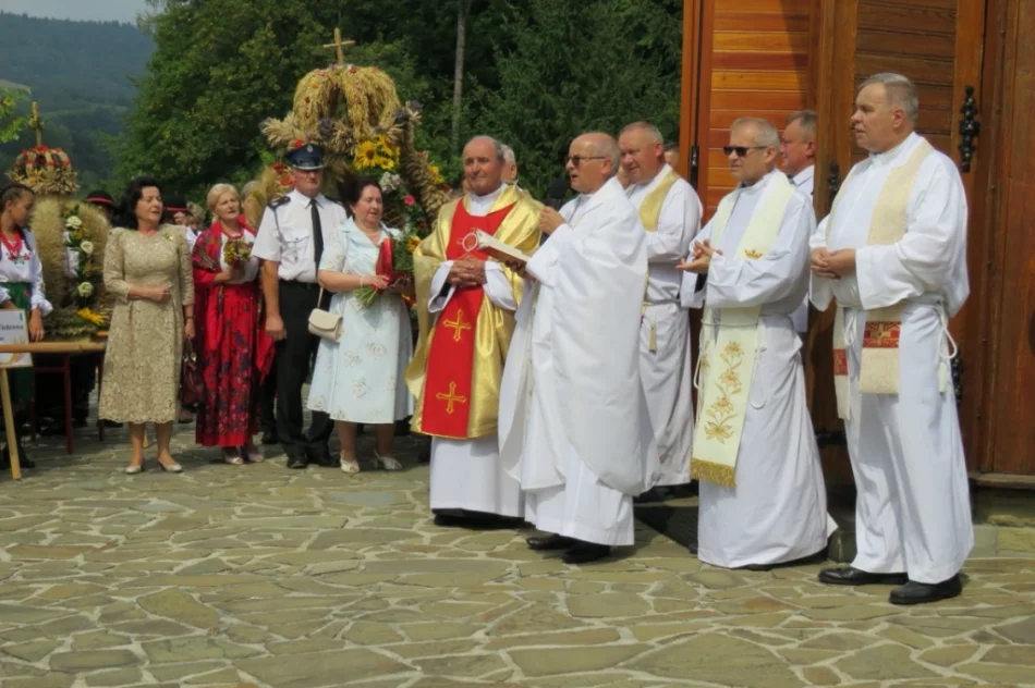 Mieszkańcy i turyści bawili się na dożynkach - zdjęcie 14