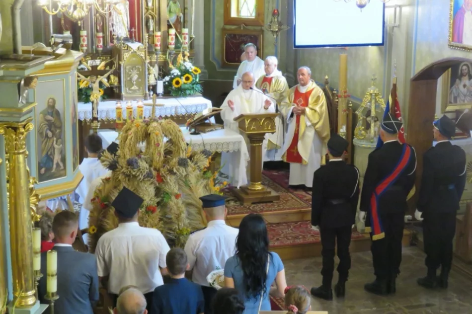 Mieszkańcy i turyści bawili się na dożynkach - zdjęcie 18