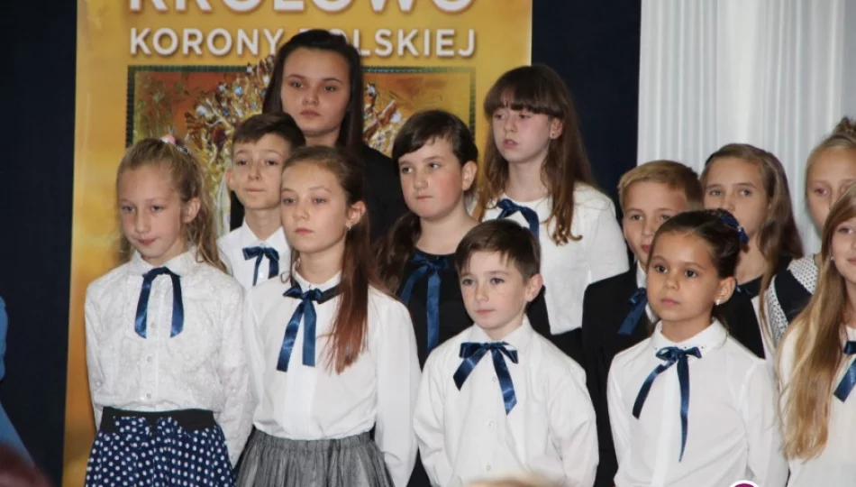 25-lecie przywrócenia imienia Królowej Korony Polskiej Szkole Podstawowej w Kłodnem - zdjęcie 1