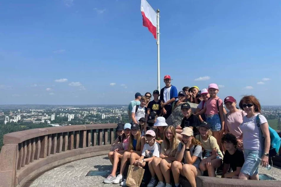 Udany obóz sportowo-rekreacyjny - zdjęcie 5