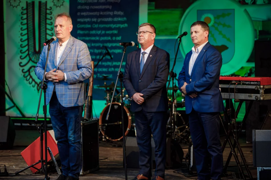 Jubileuszowy występ w plenerze - zdjęcie 4