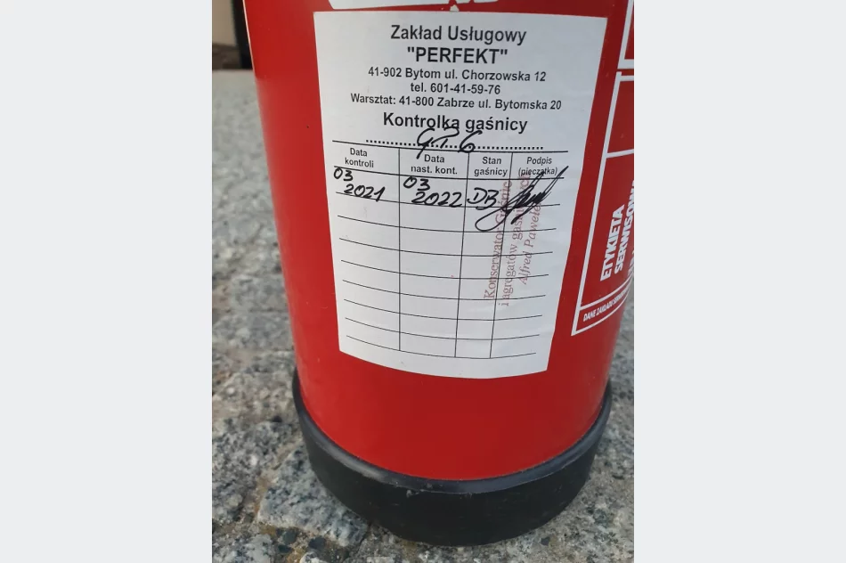 Duża SOLIDNA gaśnica ABC 6kg stan idealny - aktualny przegląd. - zdjęcie 2