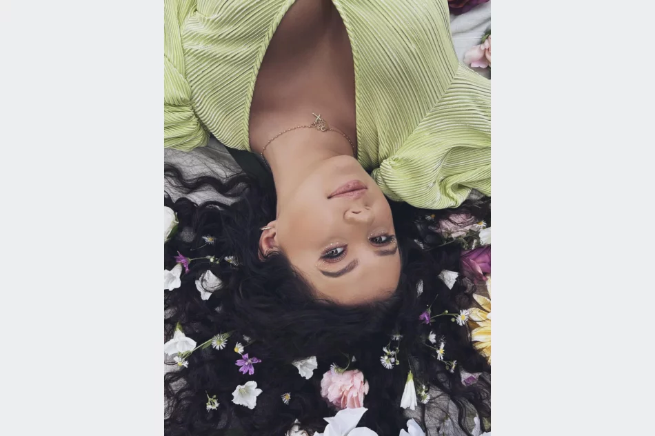 Obejrzyj nowy singiel Karoliny Szczurowskiej! - zdjęcie 2