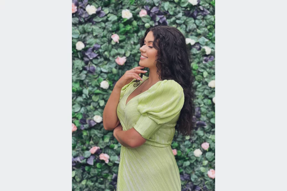 Obejrzyj nowy singiel Karoliny Szczurowskiej! - zdjęcie 3