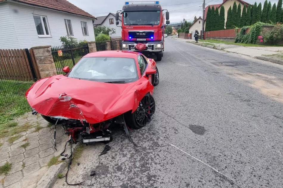 Rozbił Audi na ogrodzeniu - zdjęcie 5