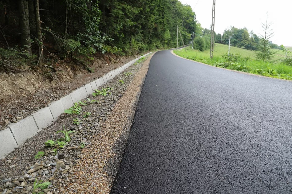 Remont 2,5 km drogi za 1,5 mln zł - zdjęcie 2