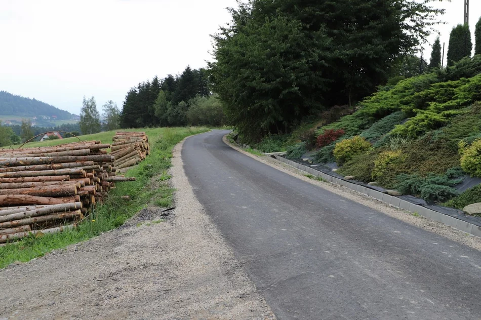 Remont 2,5 km drogi za 1,5 mln zł - zdjęcie 4