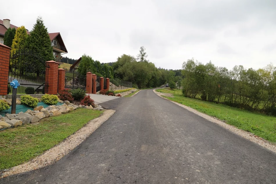 Remont 2,5 km drogi za 1,5 mln zł - zdjęcie 9