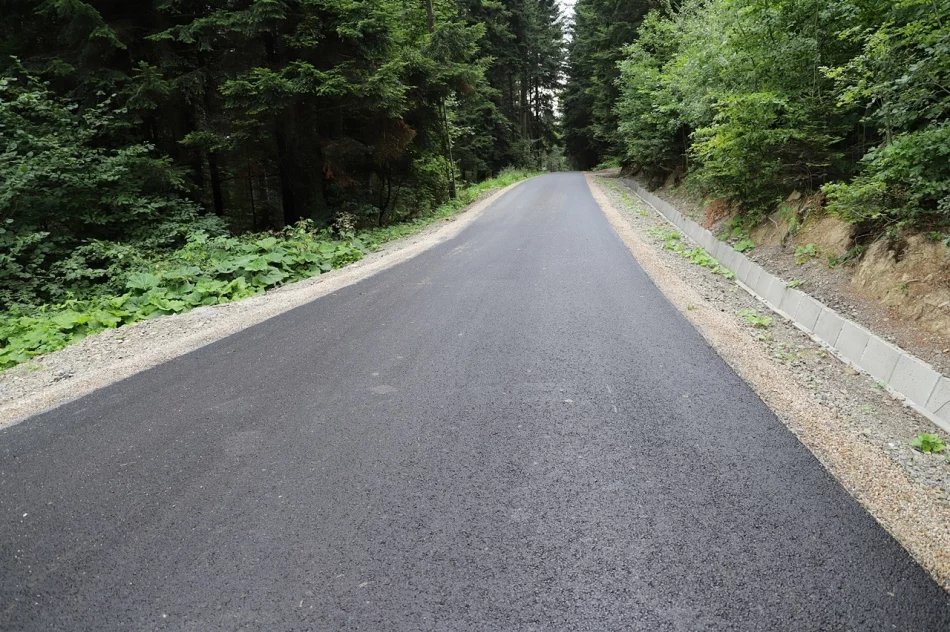 Remont 2,5 km drogi za 1,5 mln zł - zdjęcie 10
