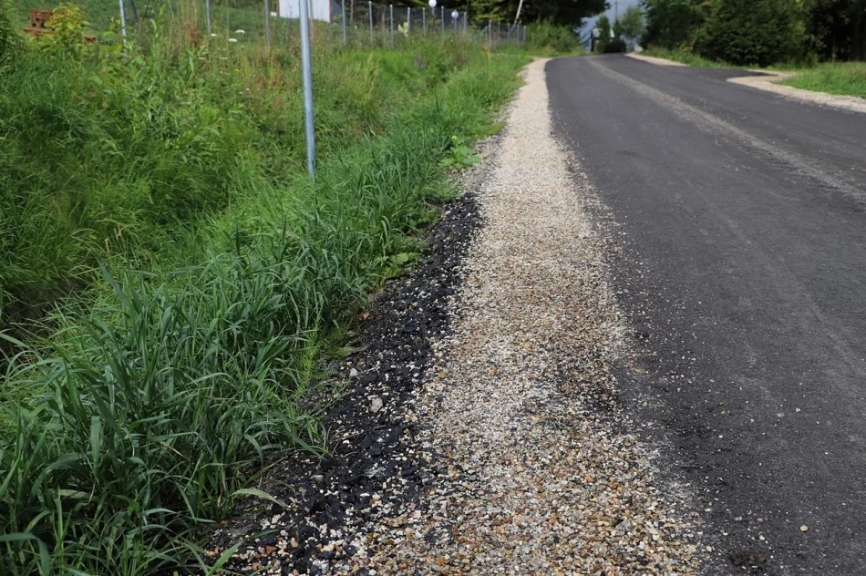 Remont 2,5 km drogi za 1,5 mln zł - zdjęcie 12