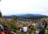 Po raz XXII na szczycie spotkali się pasjonaci Beskidu Wyspowego - zdjęcie główne