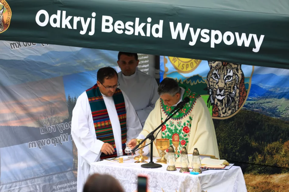 Po raz XXII na szczycie spotkali się pasjonaci Beskidu Wyspowego - zdjęcie 11