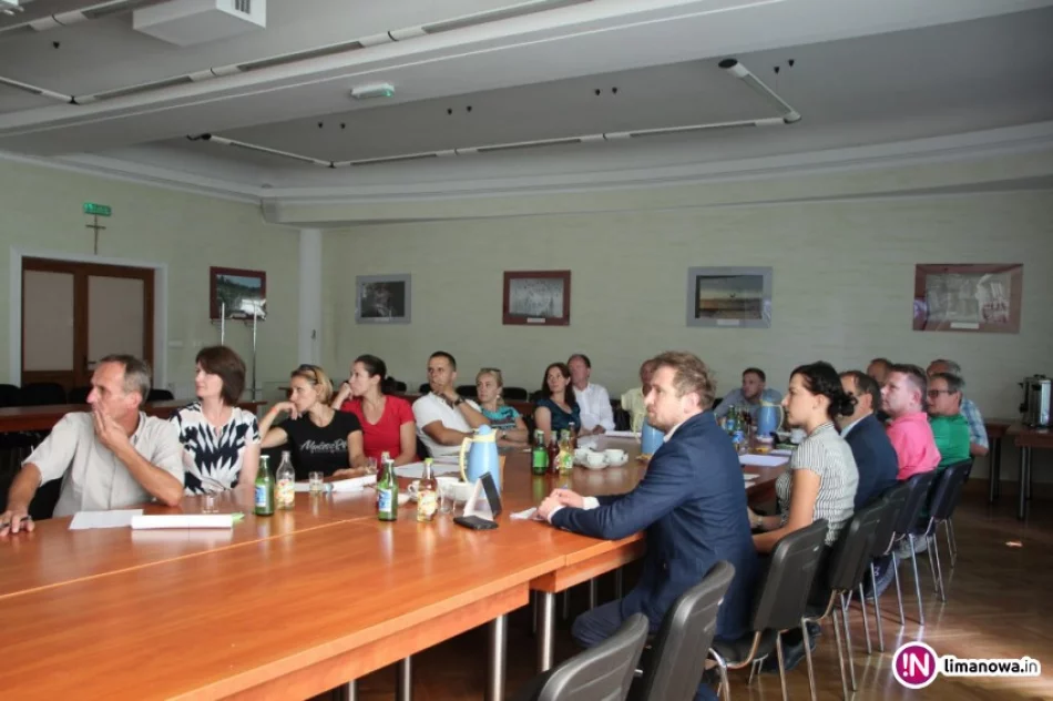 Ustalono Gminny Kalendarz Szkolnych Zawodów Sportowych 2016/2017 - zdjęcie 3