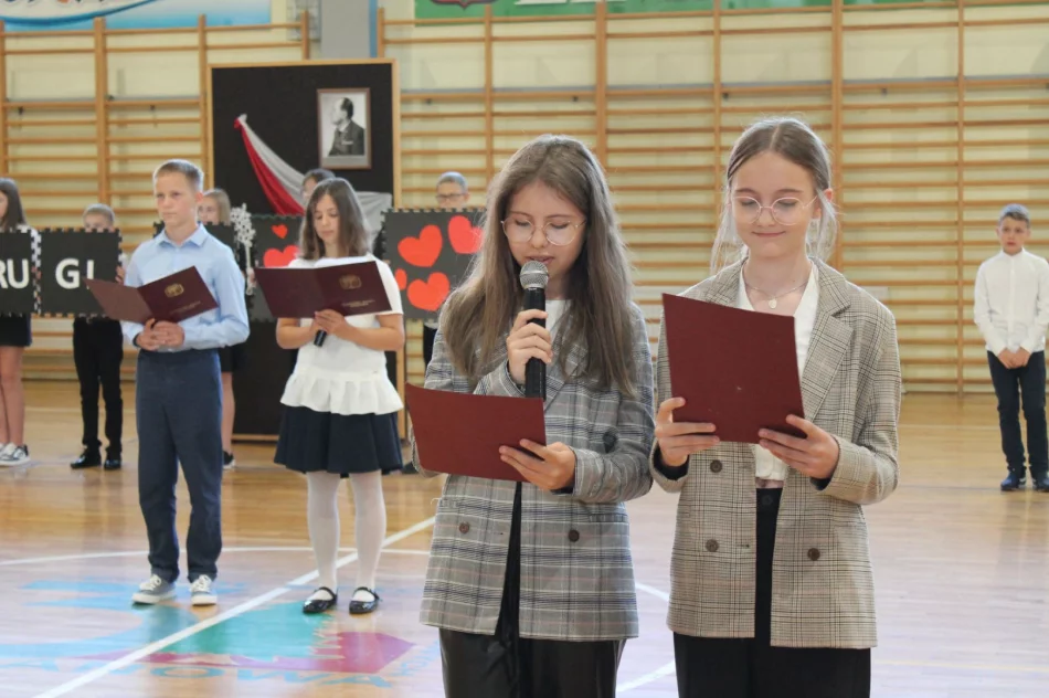 Początek roku szkolnego 2022/2023 w miejskich szkołach - zdjęcie 6