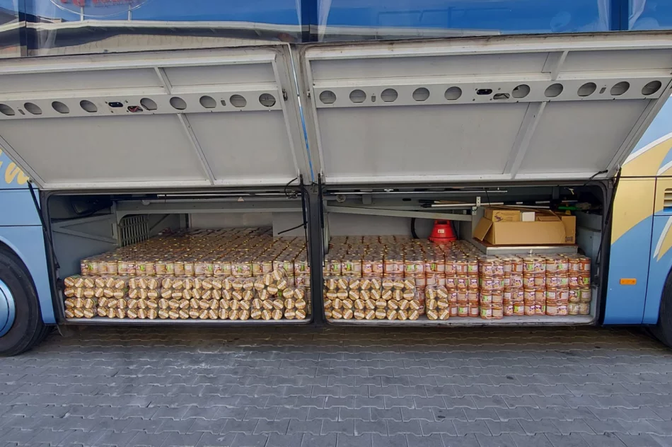 Kolejny transport z pomocą humanitarną wyjechał do Truskawca - zdjęcie 6