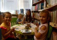 Artystyczne warsztaty dały radość i zabawę - zdjęcie główne