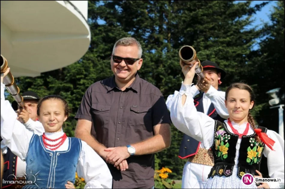 Zdjęcia z planu filmowego z Arturem Andrusem - zdjęcie 4