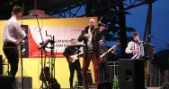Było kolorowo, tanecznie, smacznie i wesoło - zdjęcie 5