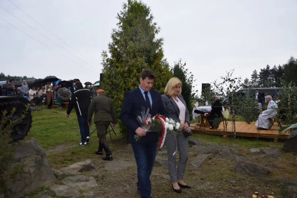 Pamiętali o 83. rocznicy walk - zdjęcie 10