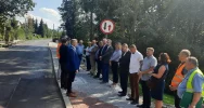 19 osób odbierało 430 metrów chodnika - zdjęcie 4