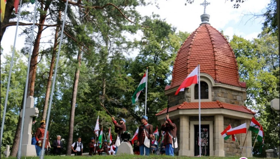 Węgierscy rekonstruktorzy na Jabłońcu - zdjęcie 1