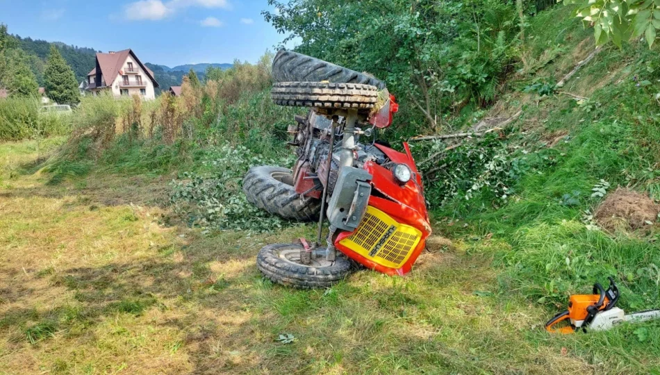 Mężczyzna przygnieciony przez ciągnik, wezwano LPR - zdjęcie 1