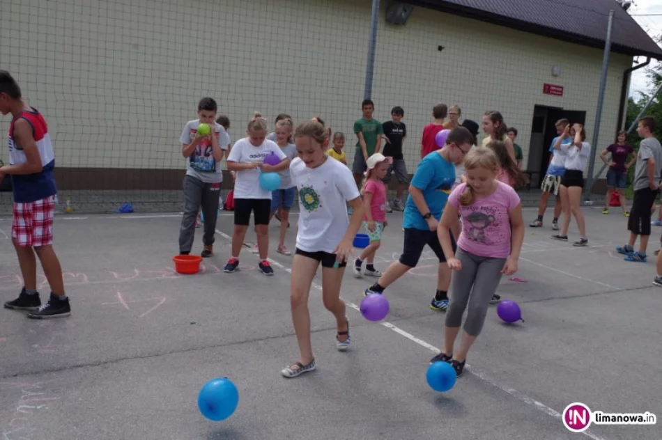 Emocje sportowe na turnieju o 'Puchar Funika' - zdjęcie 2
