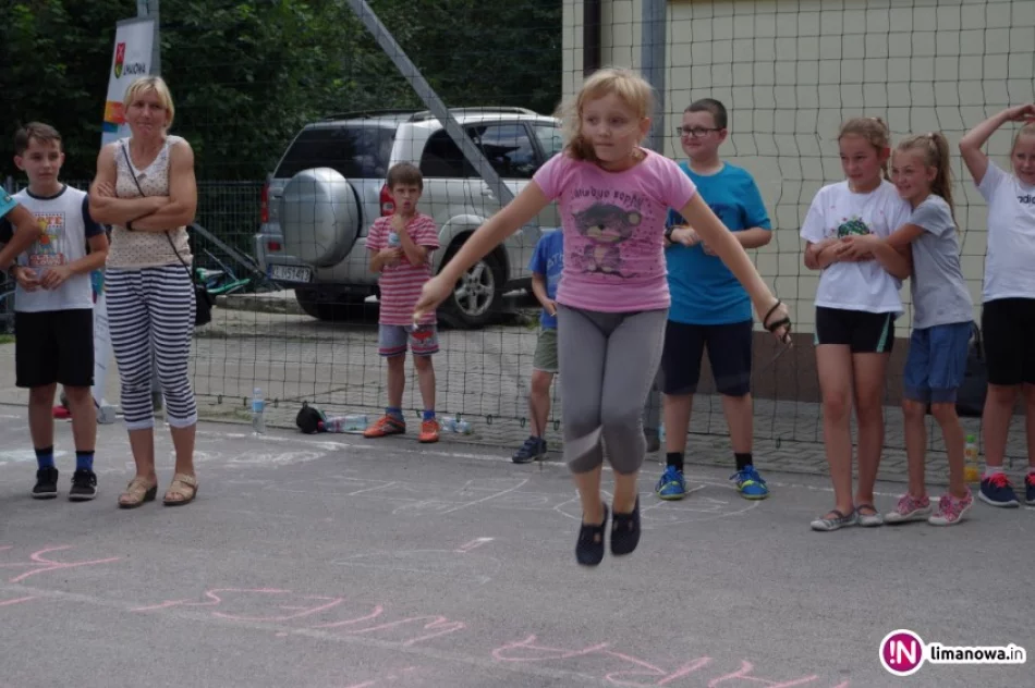 Emocje sportowe na turnieju o 'Puchar Funika' - zdjęcie 3